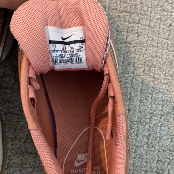 Nike Air Max 97 Rose Gold - Picture 4 of 7